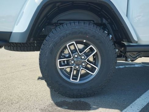 New 2026 Jeep Gladiator Mojave image 43