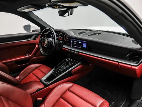 Used 2020 Porsche 911 Carrera RWD image 52