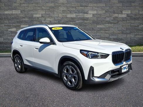 Used 2023 BMW X1 xDrive28i w/ Premium Package AWD/4WD image 1