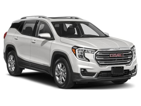 Used 2024 GMC Terrain SLE image 16
