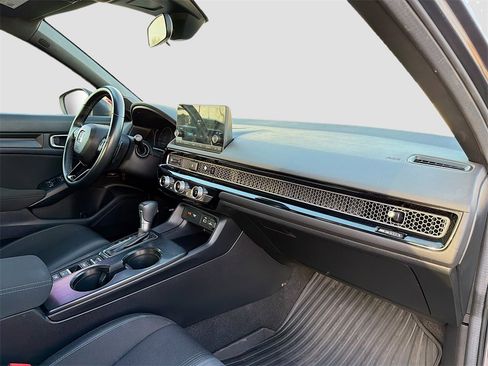 Used 2024 Honda Civic Sport image 26