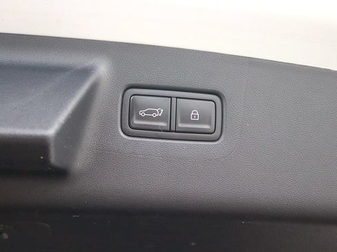 Used 2026 Hyundai Santa Fe SEL AWD/4WD image 17