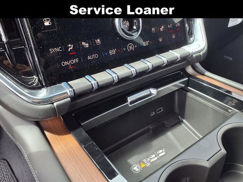 New 2026 GMC Yukon XL Denali w/ Denali Reserve Package AWD/4WD image 14