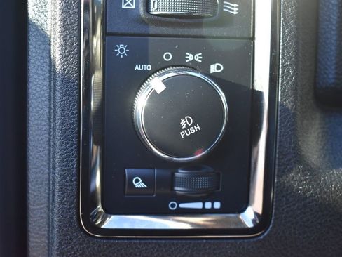 Used 2018 RAM 3500 Laramie w/ Sport Appearance Group image 26