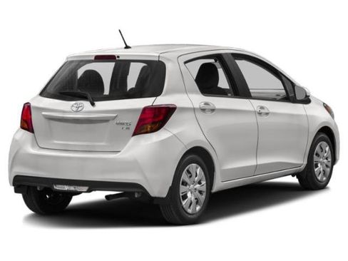 Used 2015 Toyota Yaris LE image 2