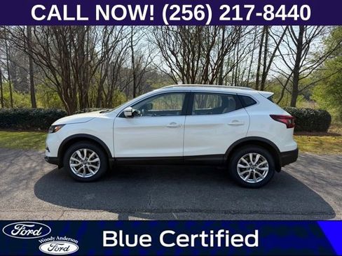 Used 2022 Nissan Rogue Sport SV FWD image 3