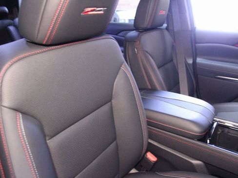 New 2026 Chevrolet Traverse Z71 image 11