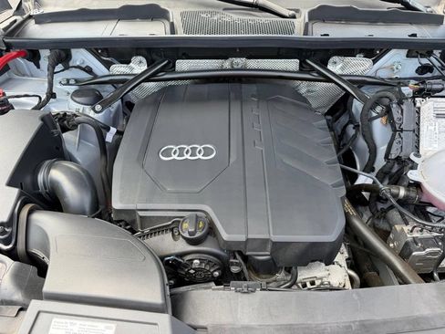 Used 2023 Audi Q5 2.0T Premium w/ Convenience Package AWD/4WD image 9