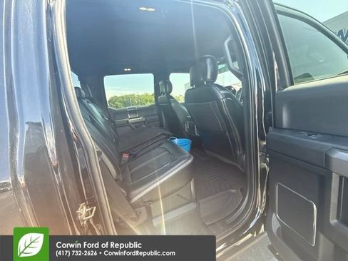 Used 2019 Ford F250 Platinum w/ Platinum Ultimate Package AWD/4WD image 11