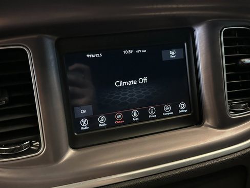 Used 2022 Dodge Charger SXT image 13