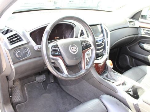 Used 2016 Cadillac SRX Luxury w/ Driver Awareness Package image 13