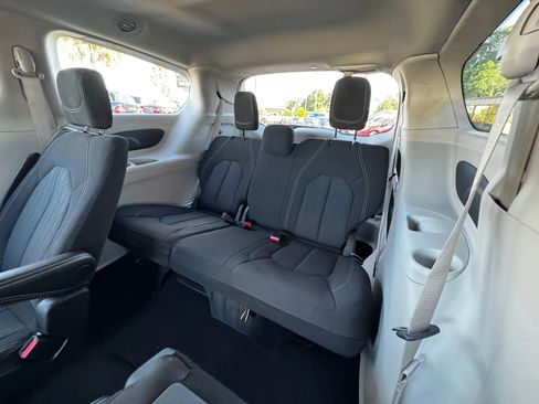 Used 2024 Chrysler Voyager LX FWD image 25
