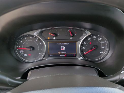 Used 2022 GMC Terrain SLE w/ Driver Convenience Package FWD image 19