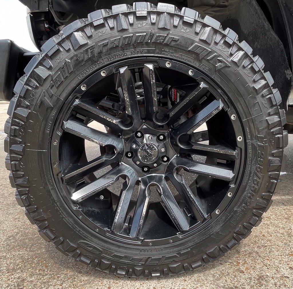Used 2010 Jeep Wrangler Unlimited Rubicon AWD/4WD image 12