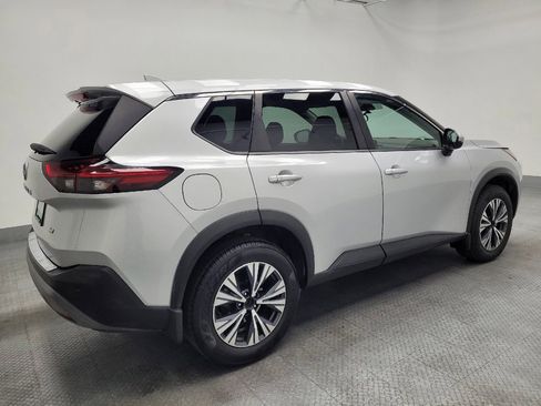 Used 2022 Nissan Rogue SV FWD image 10