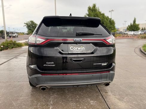 Used 2018 Ford Edge Titanium w/ Technology Package FWD image 7