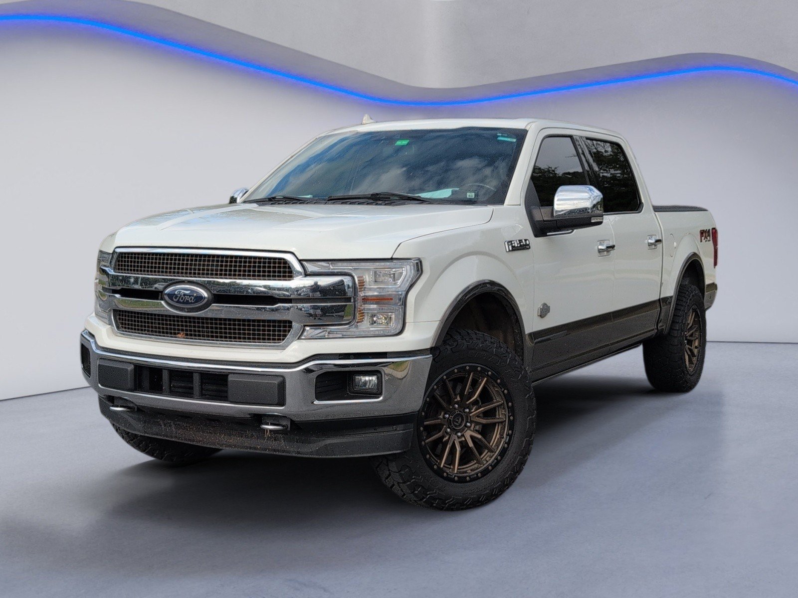 Used 2020 Ford F150 King Ranch w/ Equipment Group 601A Luxury AWD/4WD image 2