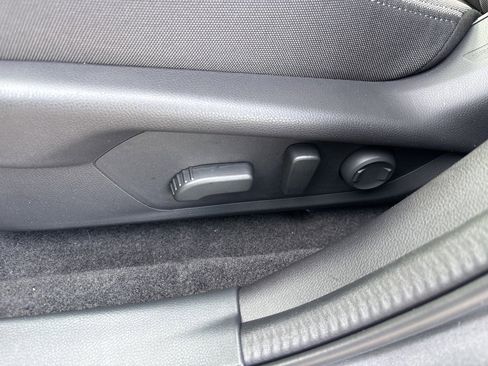 New 2026 Subaru Crosstrek 2.0i Premium image 18