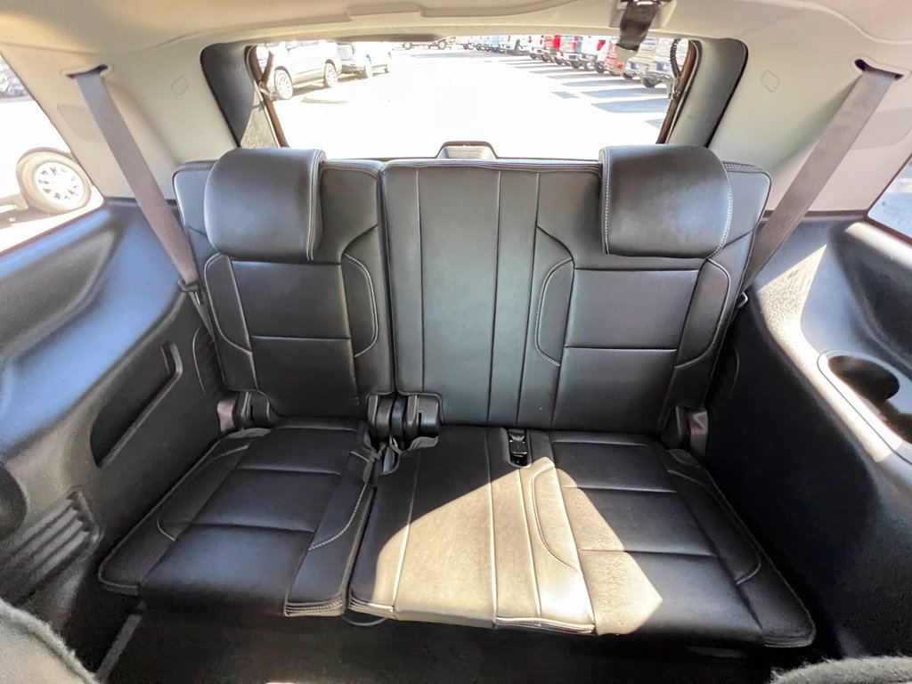 Used 2017 GMC Yukon Denali w/ Open Road Package AWD/4WD image 24