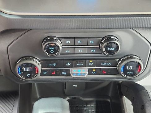 Used 2024 Ford Bronco Raptor AWD/4WD image 32