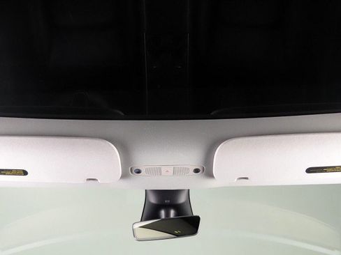 Used 2023 Tesla Model Y Long Range image 61