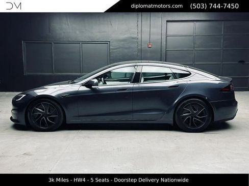 Used 2026 Tesla Model S AWD/4WD image 3