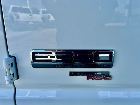 Used 2008 Ford E-350 and Econoline 350 XLT RWD image 9