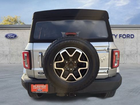 Certified 2021 Ford Bronco Outer Banks image 8