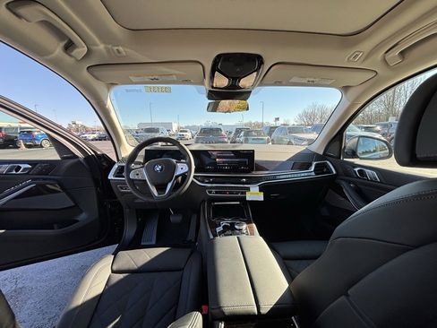 New 2026 BMW X7 xDrive40i image 15