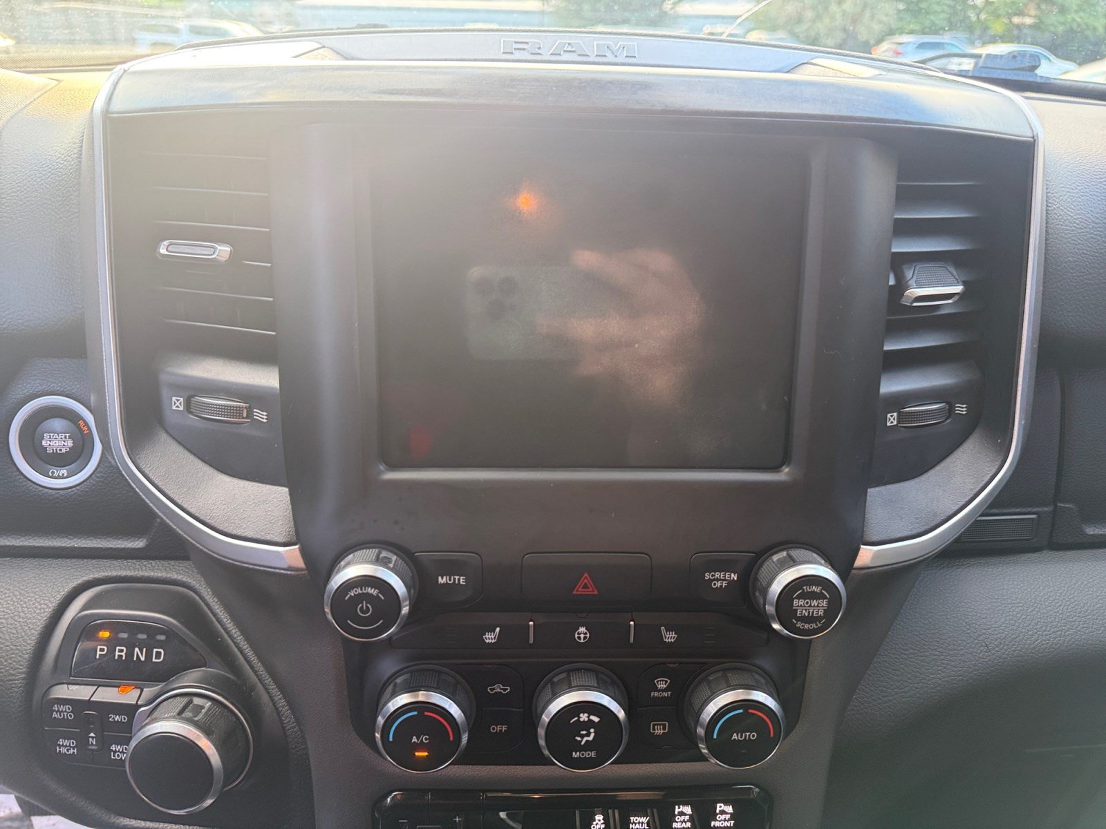 Used 2019 RAM 1500 Big Horn AWD/4WD image 26