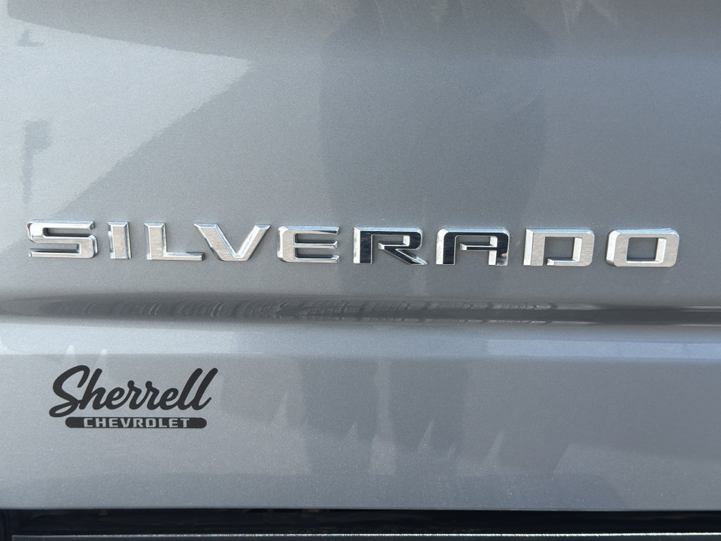 Used 2023 Chevrolet Silverado 1500 LTZ AWD/4WD image 8