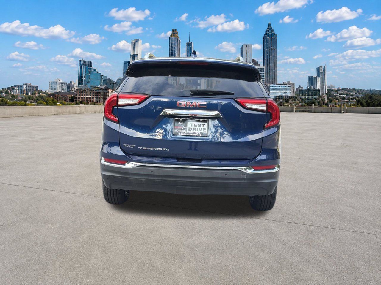 Used 2023 GMC Terrain SLT w/ Infotainment Package II FWD image 27