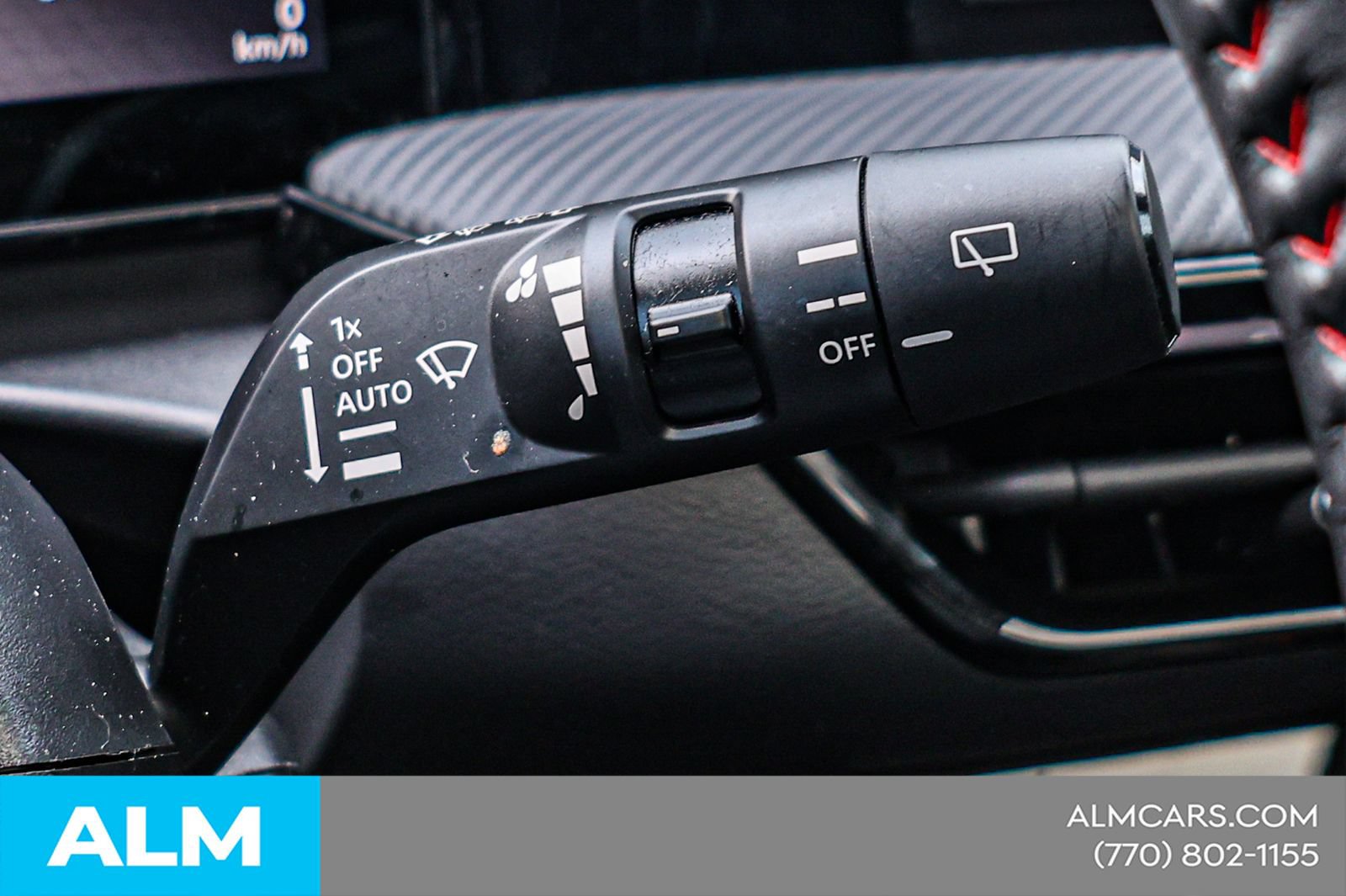 Used 2025 Nissan Kicks SR w/ SR Premium Package FWD image 25