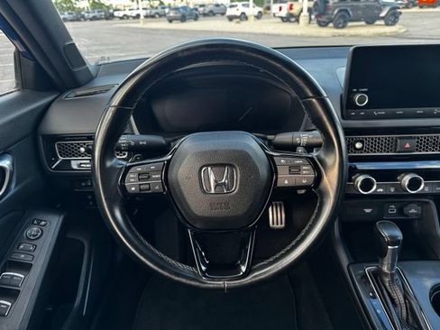 Used 2022 Honda Civic Sport image 12