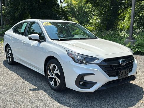 Used 2024 Subaru Legacy Premium AWD/4WD image 1