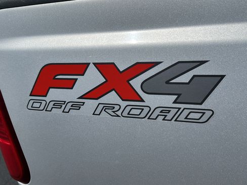 Used 2008 Ford F350 FX4 AWD/4WD image 10