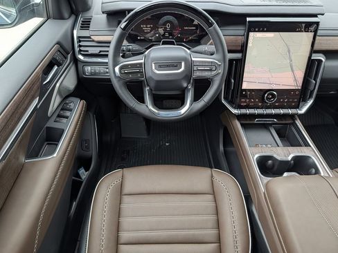 New 2026 GMC Acadia Denali Ultimate w/ LPO, Floor Liner Package AWD/4WD image 12
