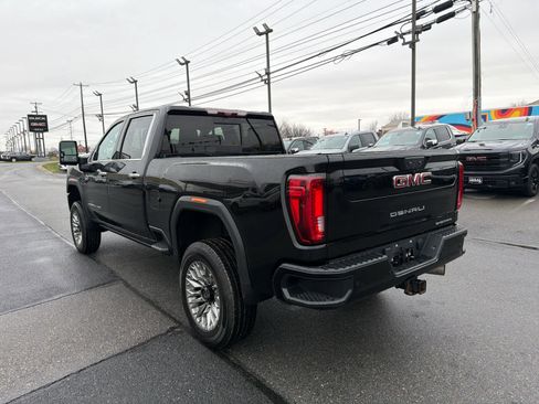 Used 2020 GMC Sierra 2500 Denali w/ Denali Ultimate Package image 11