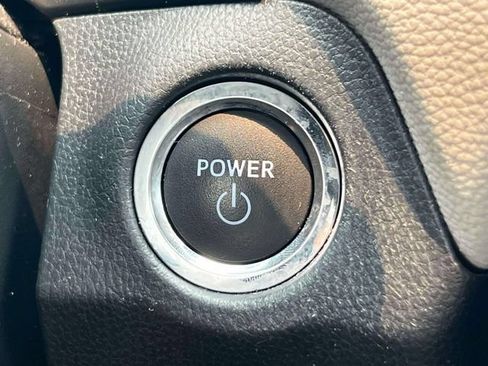 Used 2024 Toyota RAV4 XLE w/ Convenience Package AWD/4WD image 30