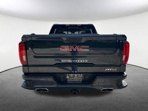 Certified 2023 GMC Sierra 1500 AT4 w/ Technology Package AWD/4WD image 12
