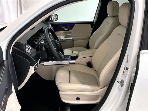 Used 2023 Mercedes-Benz GLB 250 image 15