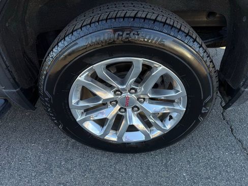 Used 2021 GMC Sierra 1500 SLT w/ SLT Premium Package image 9