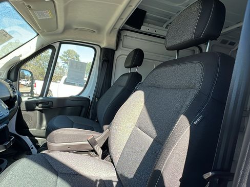 Used 2025 RAM ProMaster 2500 image 18