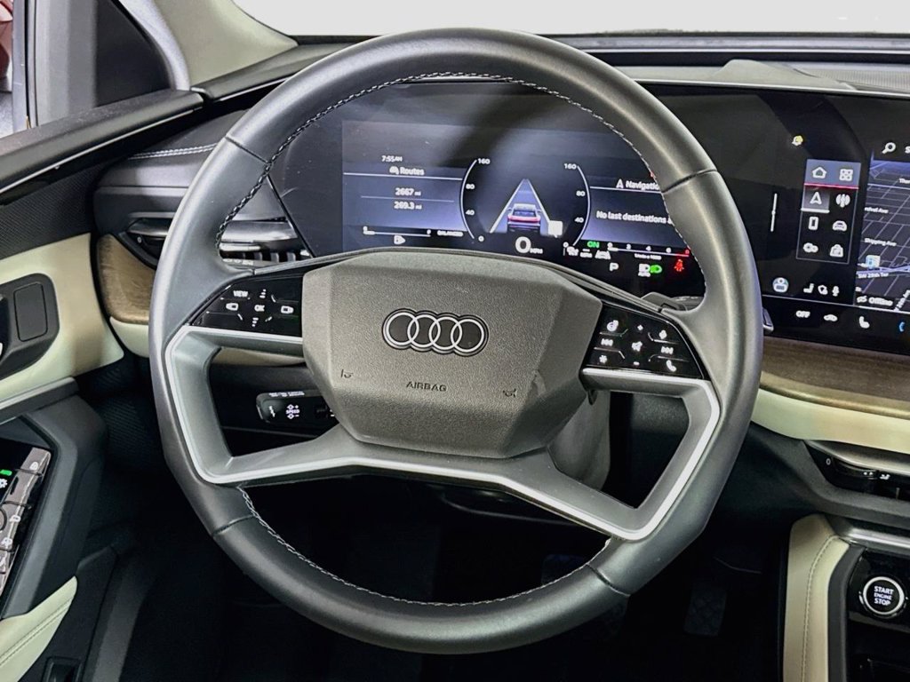 Certified 2025 Audi Q5 Premium AWD/4WD image 10