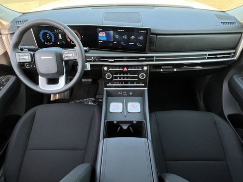 New 2026 Hyundai Santa Fe SE w/ Tow & Go Package image 8