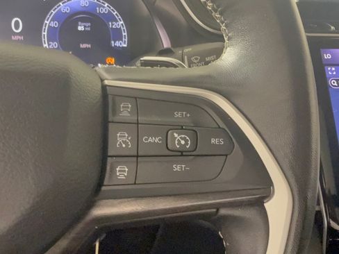 Used 2022 Jeep Grand Cherokee Limited RWD image 19