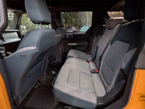 Used 2022 Ford Bronco Outer Banks image 14