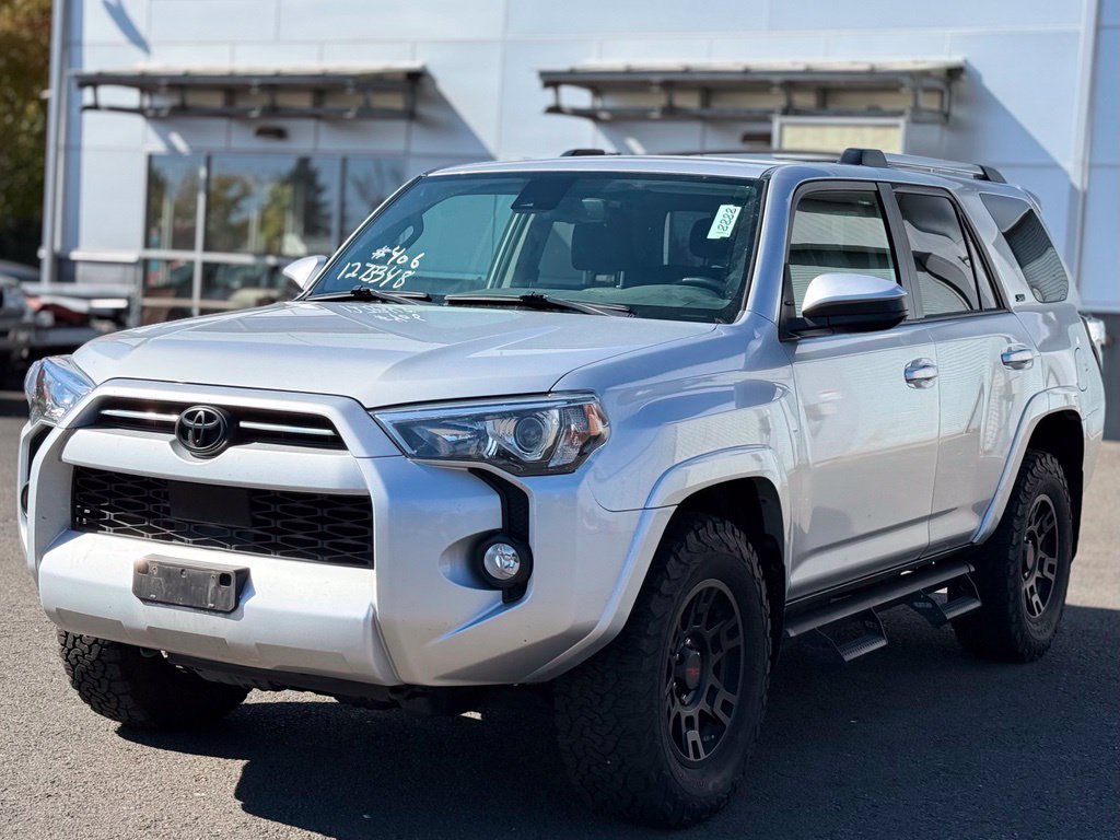 Used 2020 Toyota 4Runner SR5 w/ Wilderness Package AWD/4WD image 1