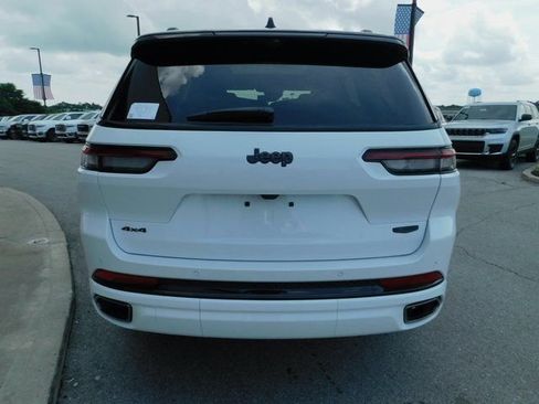 New 2025 Jeep Grand Cherokee L Summit image 8