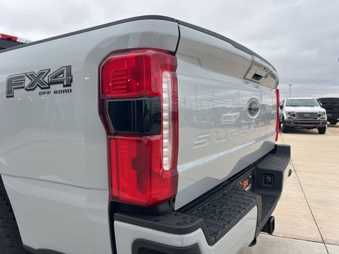 New 2026 Ford F350 Lariat w/ Black Appearance Package AWD/4WD image 6